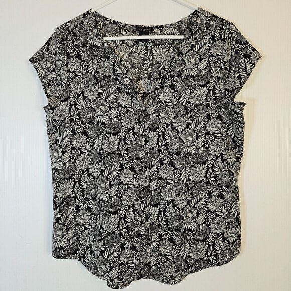 Ann Taylor Womens Floral Print Blouse V-Neck Black & White Cap Sleeve Size M - Picture 1 of 8